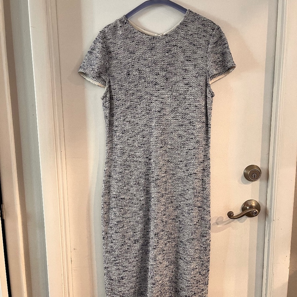 St. John Blue and White Cap Sleeve Sheath Dress Size 10